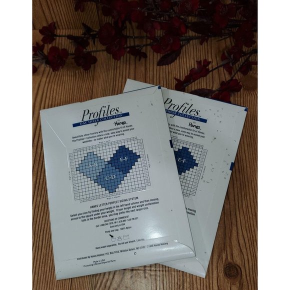 Vintage Hanes Profiles Sheer Day Collection (2) - Picture 3 of 5